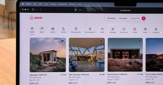 Peut-on légalement interdire les locations Airbnb en copropriété ?