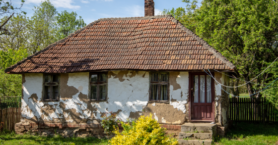 Acheter une maison abandonnée : le guide des démarches