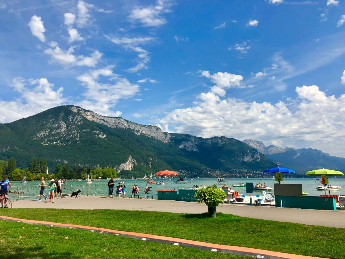 Top 10 des lacs à ne pas manquer durant votre séjour en Auvergne-Rhône-Alpes 