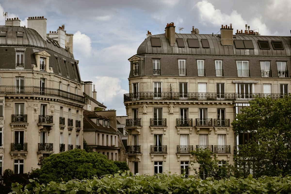 Choisir son arrondissement dans la capitale : quel secteur prioriser ?