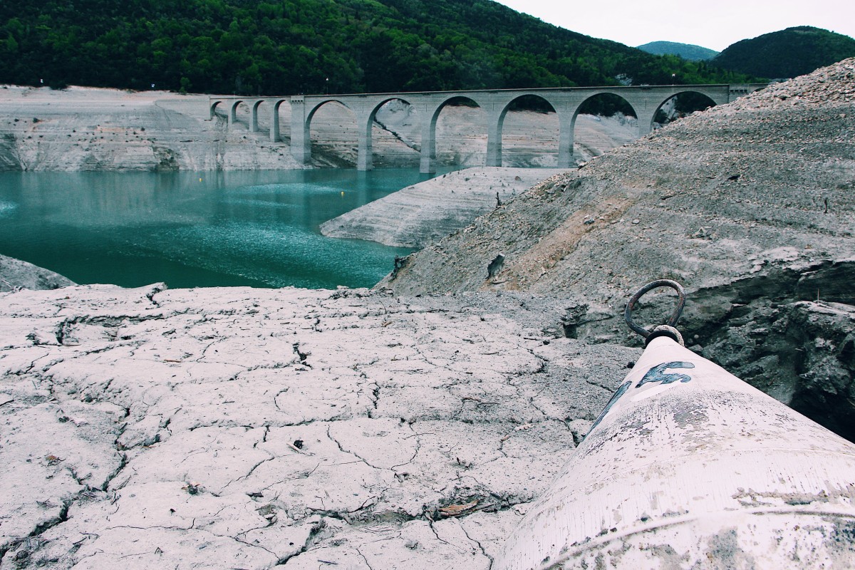 Construire avec le climat : les matériaux qui changent selon les régions