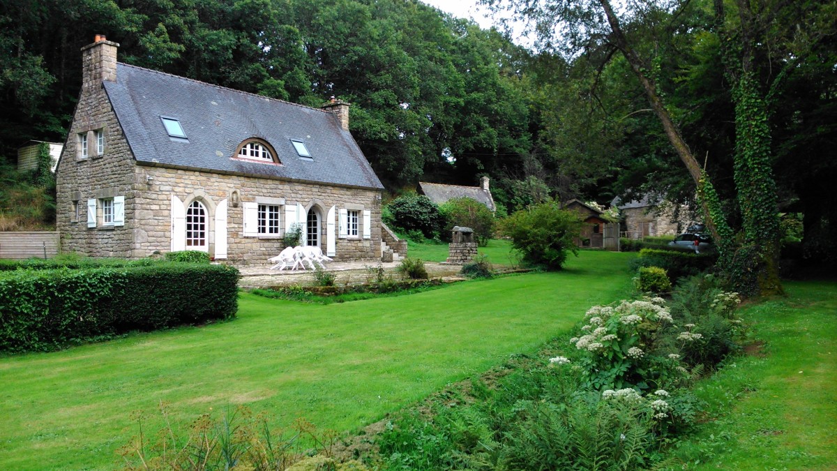 Immobilier : ces régions françaises où les maisons avec jardin se vendent rapidement 