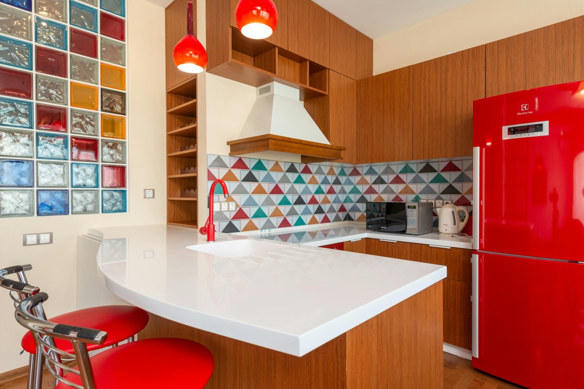 Été 2026 : les couleurs et tendances déco qui vont marquer la saison