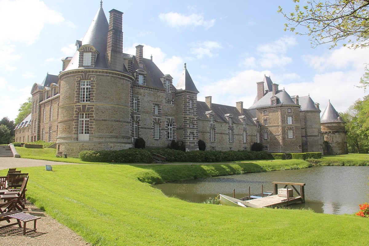 Dormir dans un château en France : 7 expériences qui valent vraiment le détour