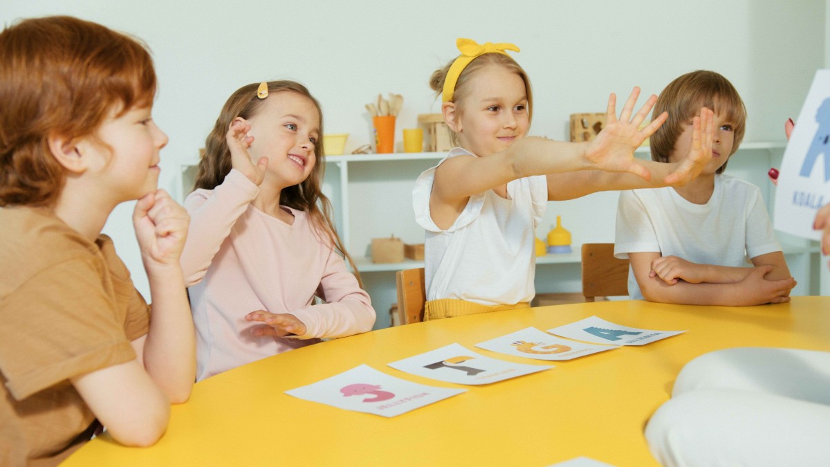 Grandir avec les langues : une ouverture sur le monde dès l’enfance