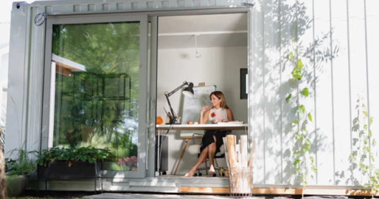 Vivre dans une maison en container : prix, isolation, réglementation