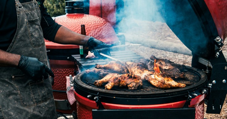 Barbecue sur balcon ou terrasse