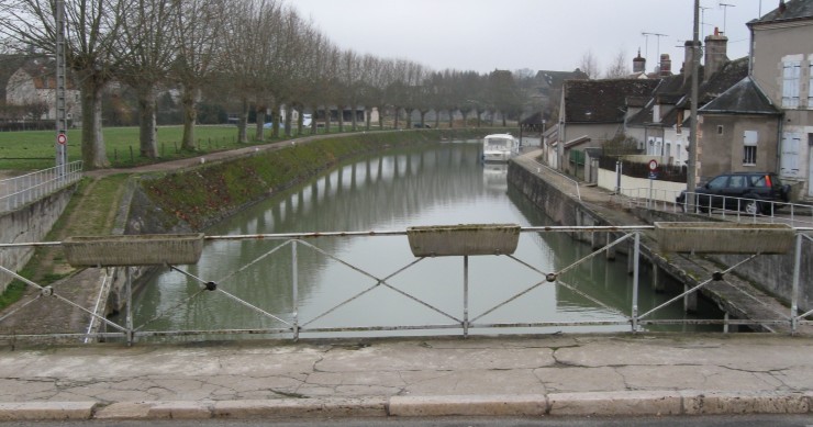 Avec près de 10% de logements vides, la commune veut utiliser l’« abandon manifeste » pour rénover et relancer son centre-ville. 