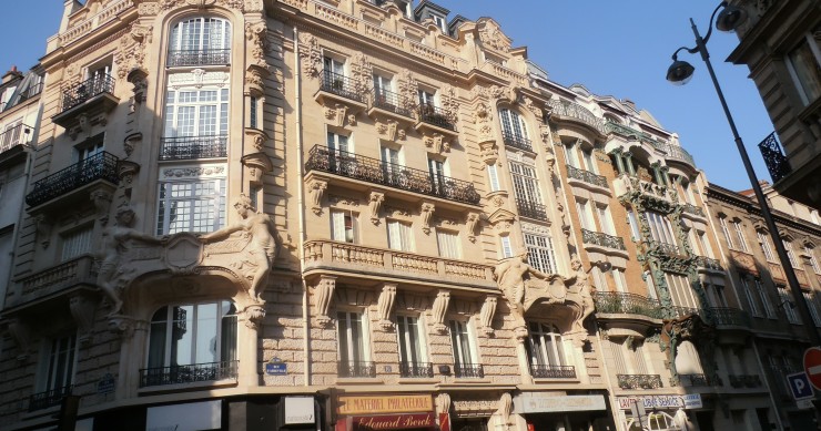 Diagnostics, plans de travaux et fonds deviennent incontournables : les copropriétés n’ont plus le choix, il faut rénover
