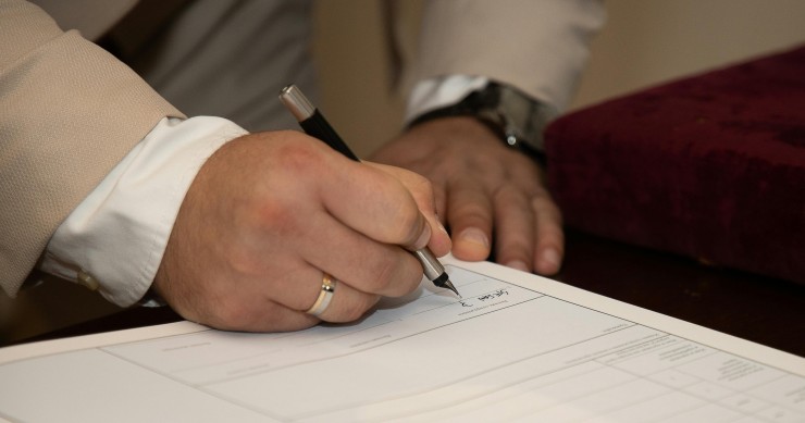 Ces fonds immobiliers cachés dans les assurances‑vie doivent changer de statut ou disparaître d’ici 2028.