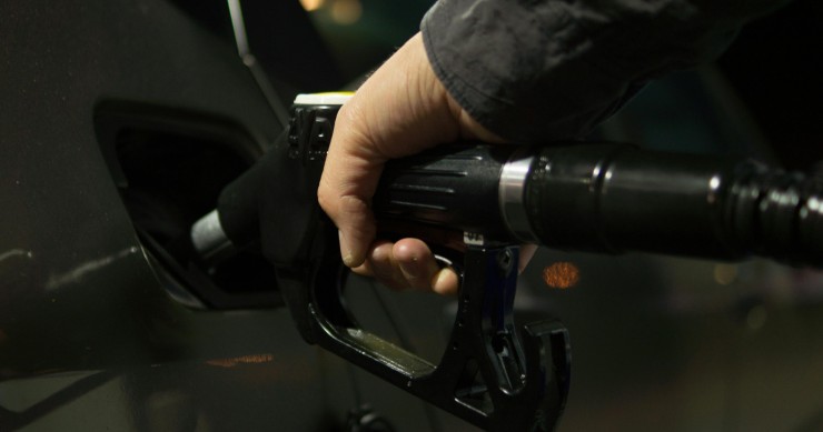 Conflit au Moyen‑Orient et pétrole cher : dans un contexte d’inflation naissante, trois scénarios pour le budget logement en 2026.