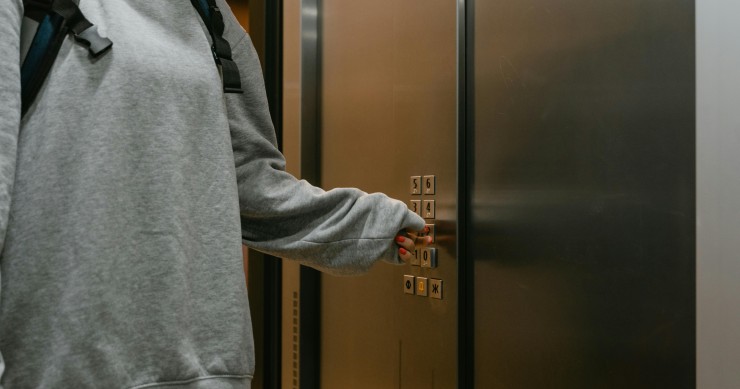 La fin progressive des réseaux 2G et 3G impose de moderniser ascenseurs et équipements.