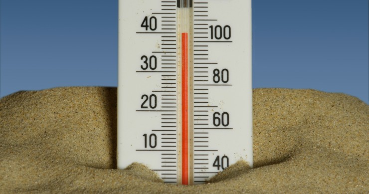 Garder son logement frais en période de canicule : quelles sont les solutions ?