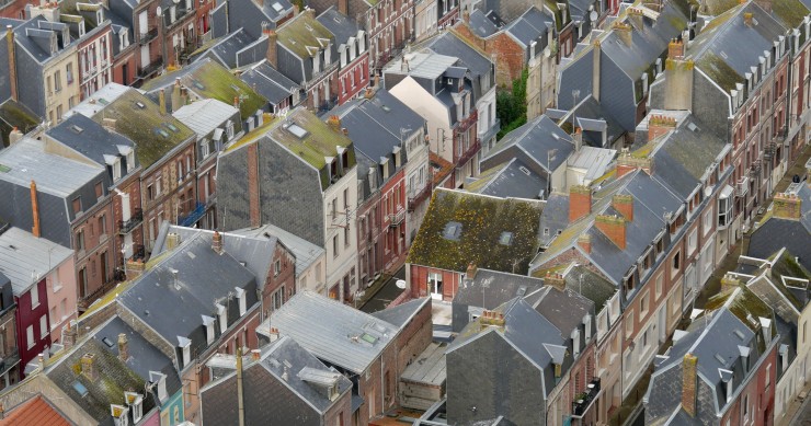 Hausse des charges, DPE et fiscalité pèsent, mais les investisseurs qui s’adaptent continuent de dégager du rendement.