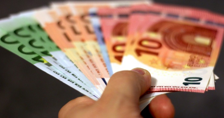 Loyers record et pouvoir d’achat en berne, la hausse des impayés atteint des taux record à Paris et dans sa région.