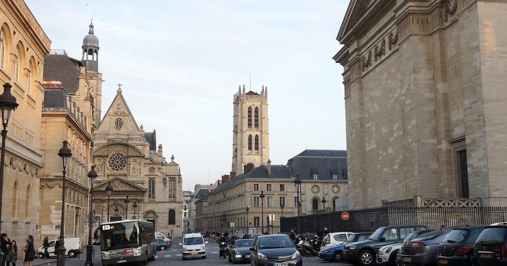 Rentrée scolaire : pourquoi la proximité des écoles influence le marché immobilier